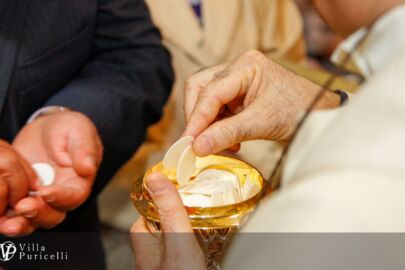 Eventi per gli Ospiti di Villa Puricelli dal 2 al 8 dicembre 2024. Santa Messa di Avvvento, Coro, Natale, Tombolata, Monsignor Gallivanone